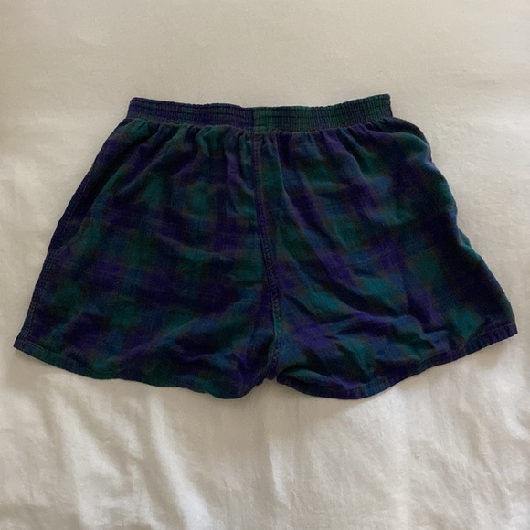 men’s medium boxers brand: VANHEUSEN - Picture 2 of 4